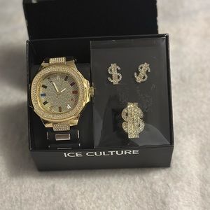 New man watch with ear rings and ring